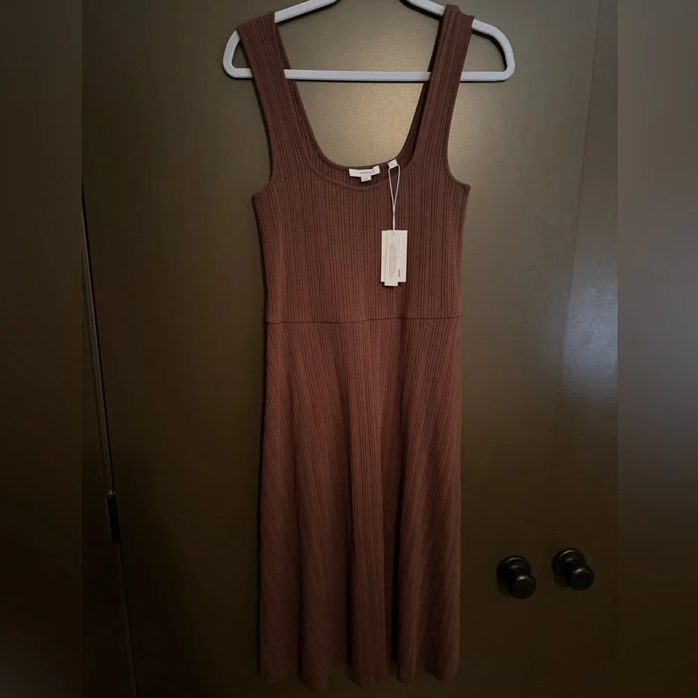 NWT Vince Brown Ribbed Midi Dress - Picture 3 of 7